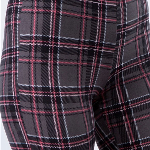 Clothes - Picture 6 of 6